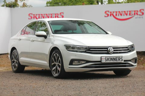 Volkswagen Passat 2.0 Tdi Se-l White