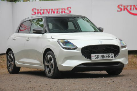 Suzuki Swift Ultra White