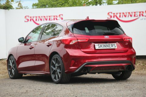 Ford Focus St Red #4