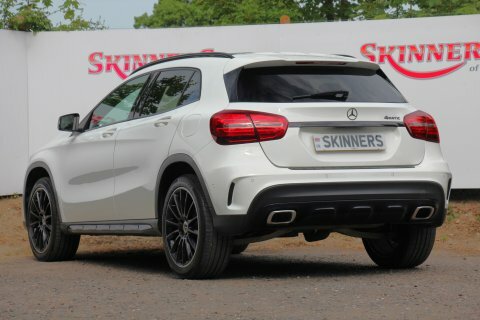 Mercedes-Benz GLA Class Gla 220 D PX18PFA White #4