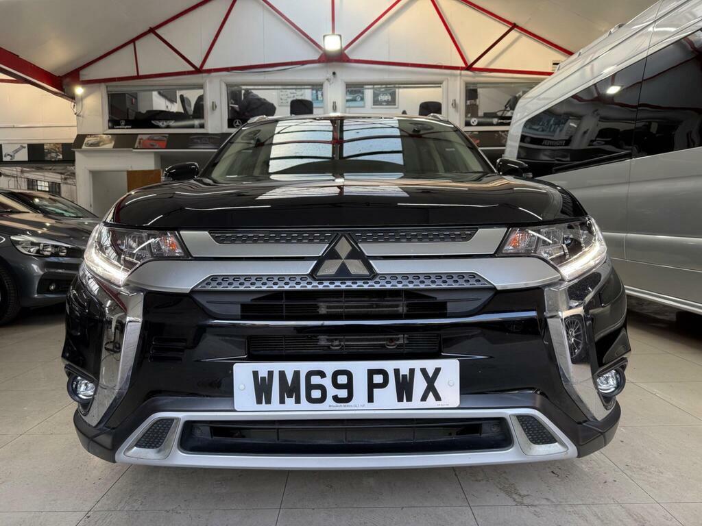 Mitsubishi Outlander 2.0 Mivec Exceed Cvt 4Wd Euro 6 S S Black #3