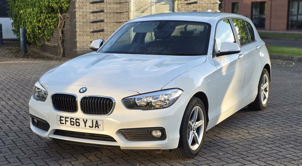 BMW 1 Series 1.5 116D Se Hatchback Euro 6 S EF66YJA White #2