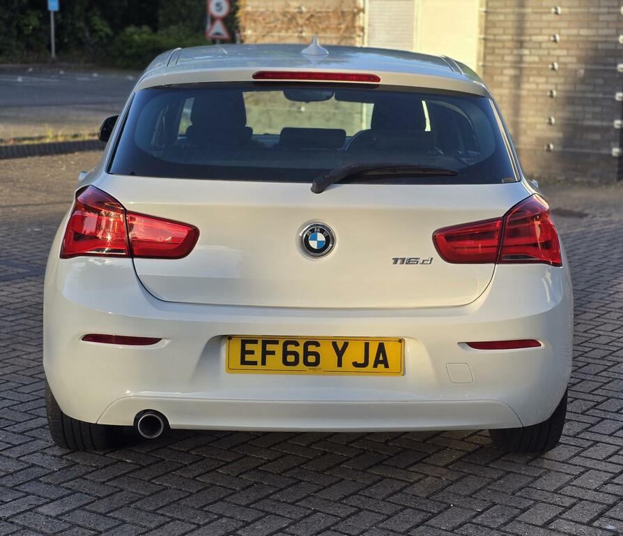 BMW 1 Series 1.5 116D Se Hatchback Euro 6 S EF66YJA White #6
