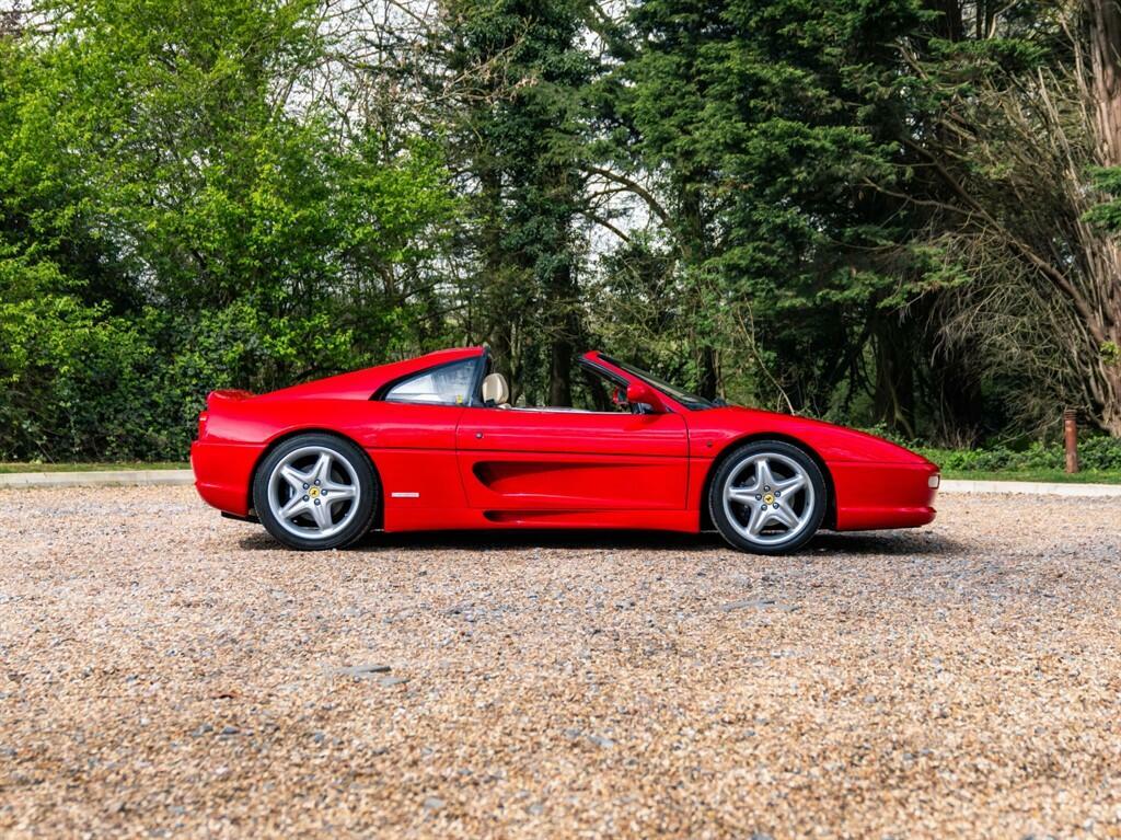 Ferrari F355 Ferrari Red #9