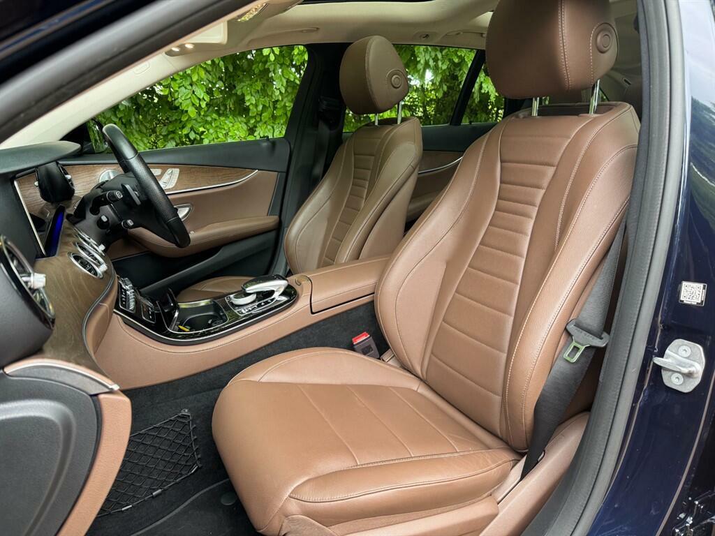 Mercedes-Benz E Class Se Blue #5