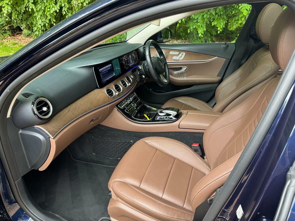 Mercedes-Benz E Class Se Blue #6