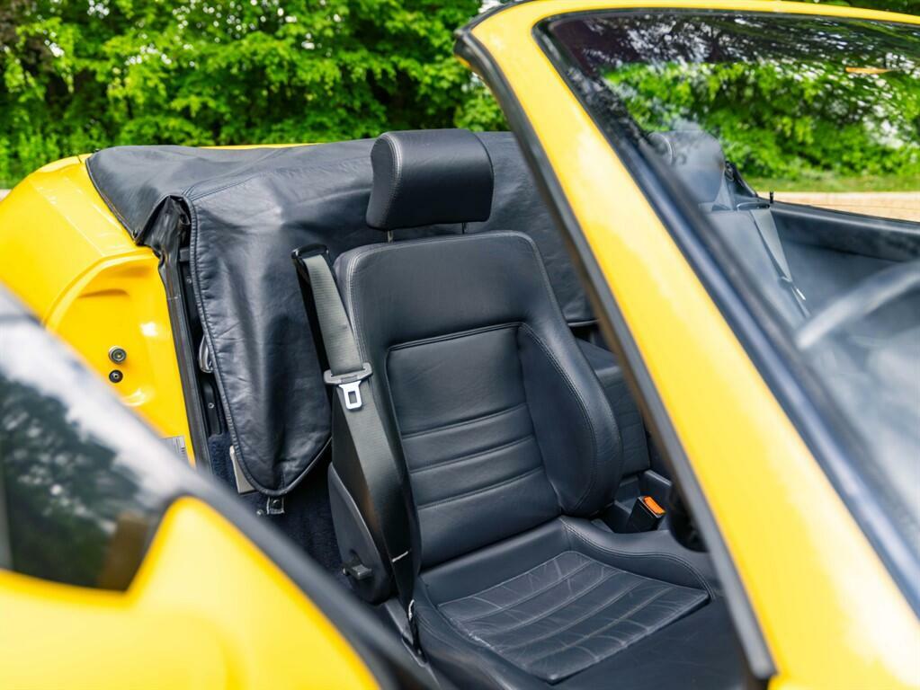 Ferrari F355 Unspecified Yellow #18