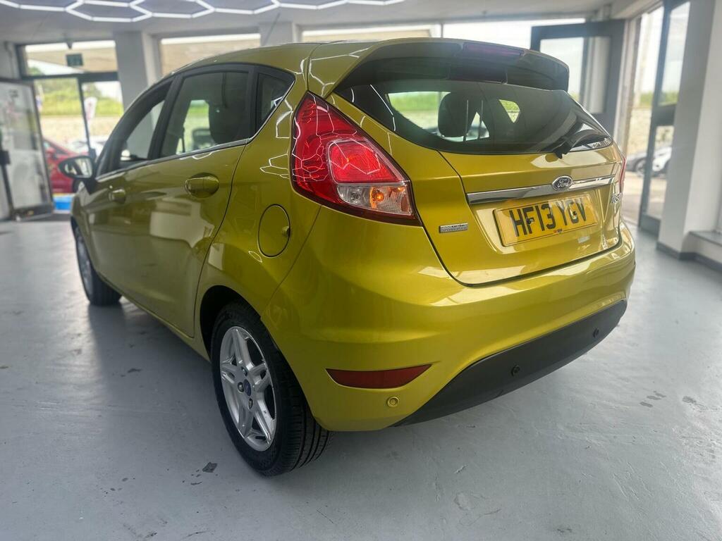 Ford Fiesta Hatchback 1.5 Tdci Zetec Euro 5 201313 HF13YGV Yellow #4