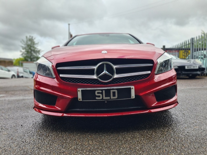 Mercedes-Benz A Class A200 Blueefficiency Amg Sport GF62VUY Red #2