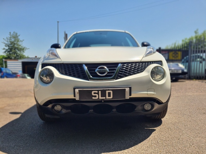 Nissan Juke Acenta Premium GK13CPO White #2