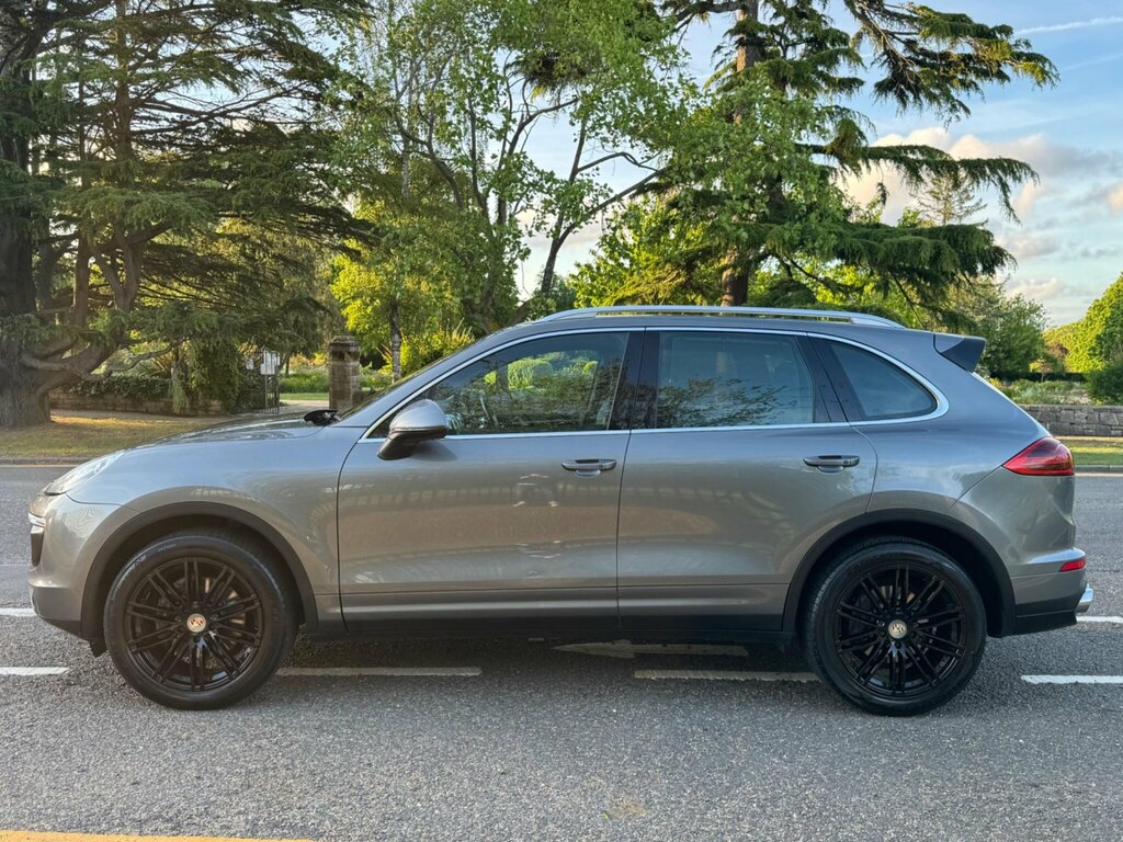 Porsche Cayenne 3.0 Td V6 Tiptronics 4Wd Euro 6 Ss KS67RHX Grey #4
