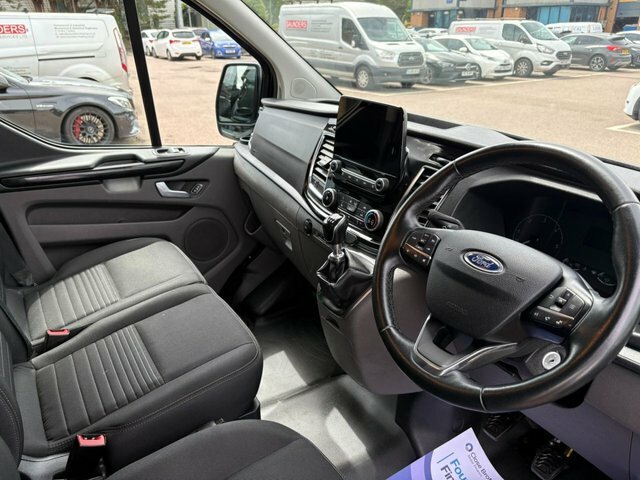 Ford Transit Custom Limited L2 H1 2.0 AE22KGA Black #4