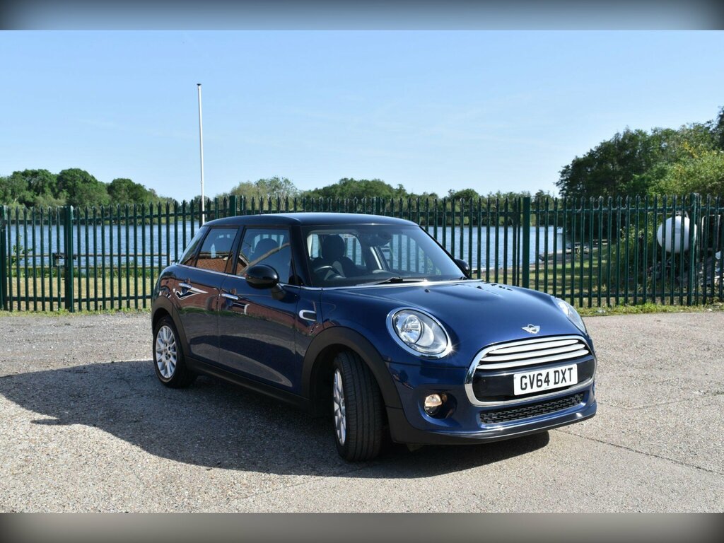 Mini Hatch 1.5 Cooper D Hatchback Euro 6 S Blue