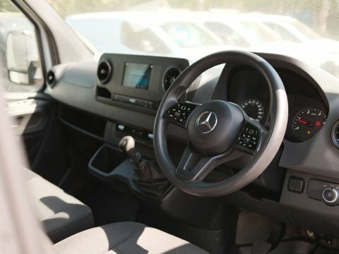 Mercedes-Benz Sprinter 2.0 315 Cdi KU22WOX White #2