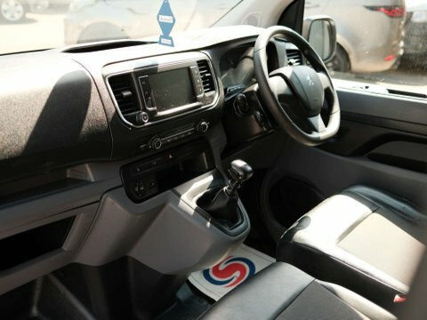 Peugeot Expert 1.5 Expert Professional NV70EYK White #2