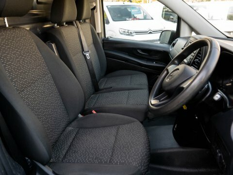 Mercedes-Benz eVito Evito Progressive L2 Grey #4