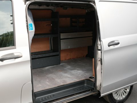 Mercedes-Benz Vito 114 Progressive L1 RX22SLV Silver #4