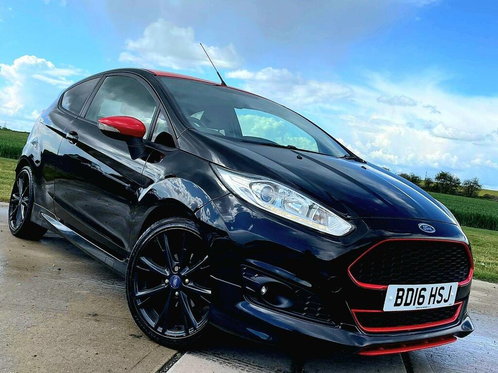 Ford Fiesta 1.0T Ecoboost Zetec S Euro 6 Ss Black