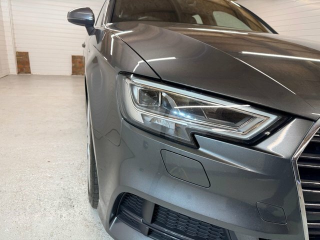 Audi A3 1.5 Tfsi Cod 35 S Line Sportback RK68ZKO Grey #3