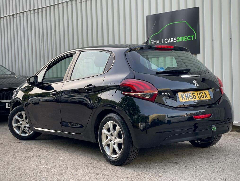 Peugeot 208 Active Black