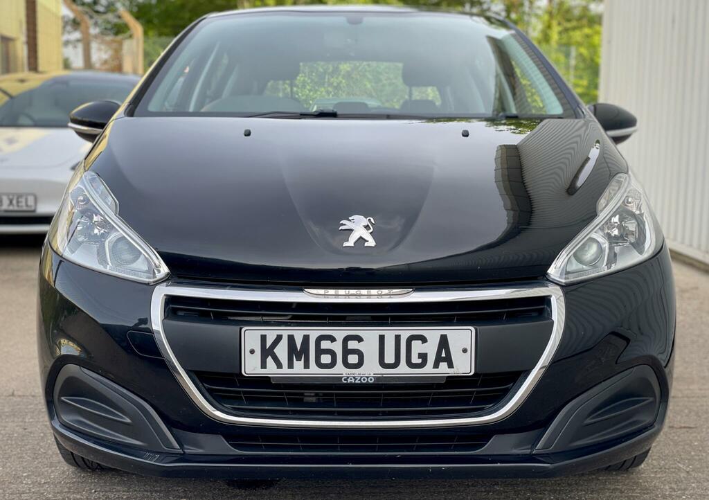Peugeot 208 Active Black #6
