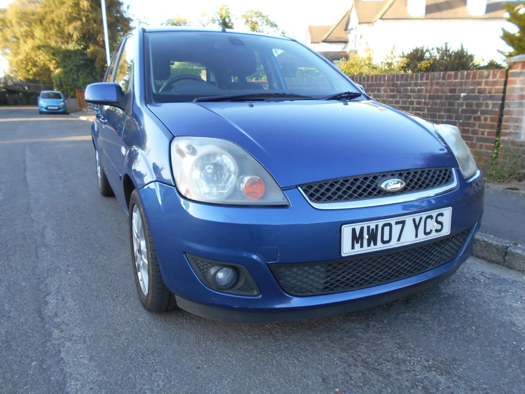 Ford Fiesta 1.25 Zetec Climate Hatchback 14 Blue