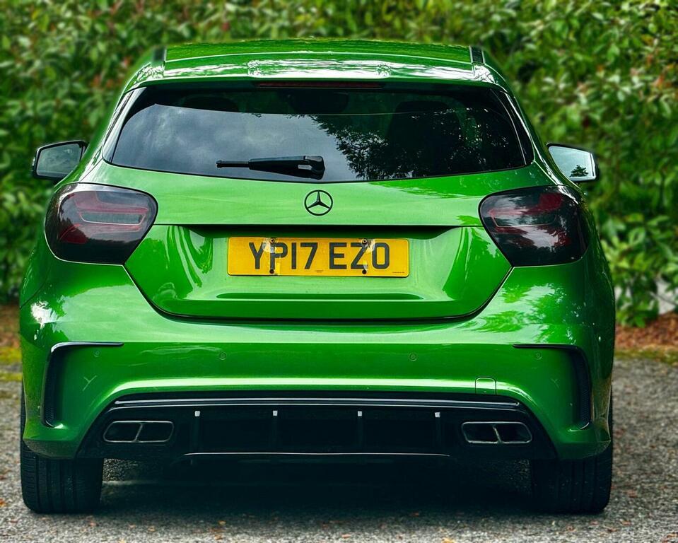 Mercedes-Benz A Class Hatchback 1.6 A180 Amg Line Premium Euro 6 Ss YP17EZO Green #5