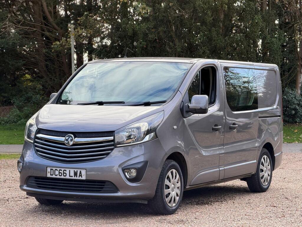 Vauxhall Vivaro Combi Van 1.6 Cdti 2900 Biturbo Sportive Crew Van DC66LWA Grey #3