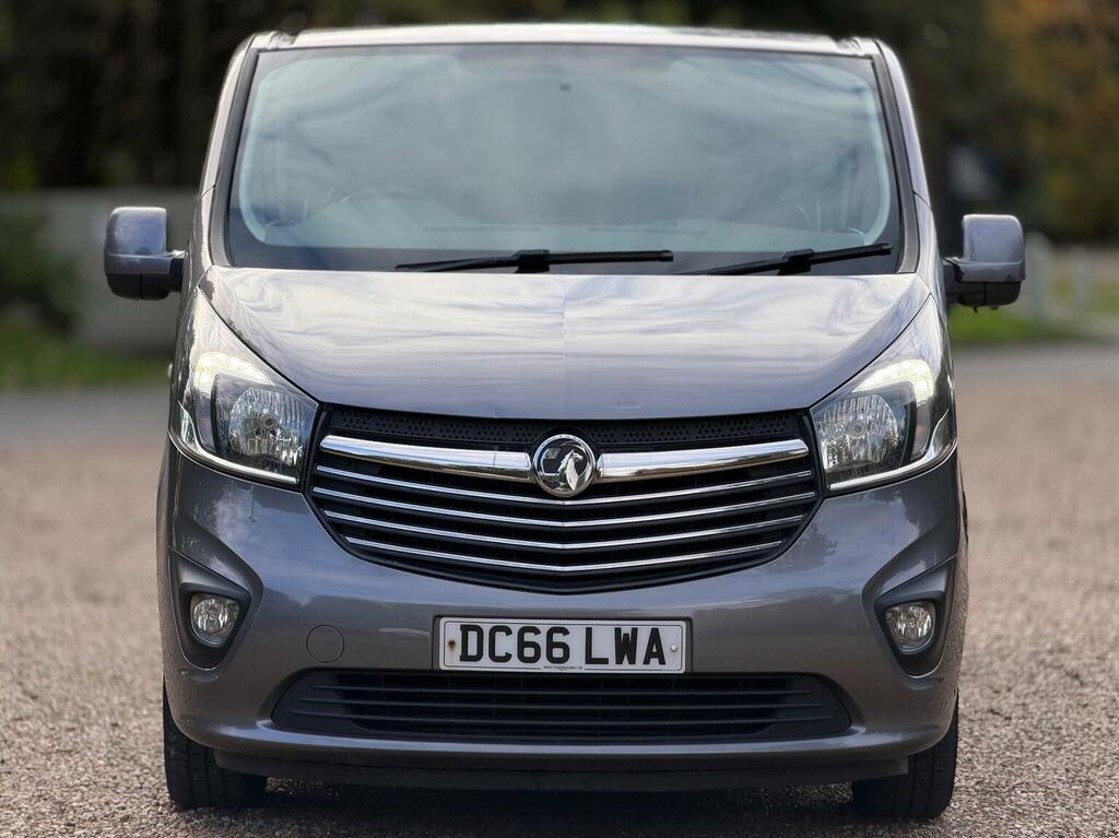 Vauxhall Vivaro Combi Van 1.6 Cdti 2900 Biturbo Sportive Crew Van DC66LWA Grey #2