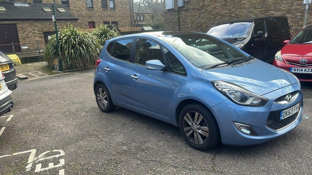 Hyundai Ix20 Hatchback 1.4 Style Euro 5 Ss 201363 Blue