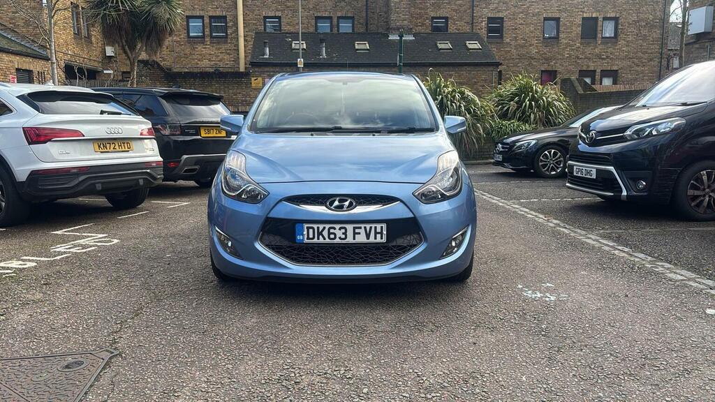 Hyundai Ix20 Hatchback 1.4 Style Euro 5 Ss 201363 Blue #3