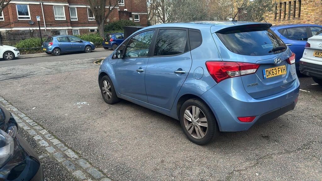 Hyundai Ix20 Hatchback 1.4 Style Euro 5 Ss 201363 Blue #5