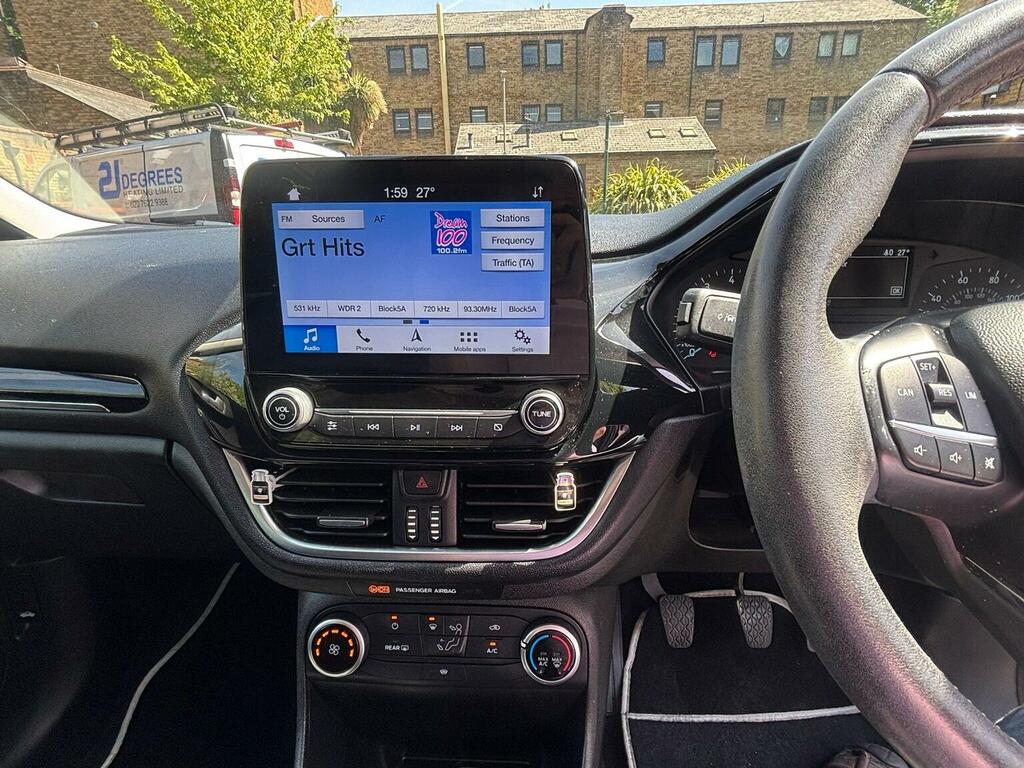 Ford Fiesta Hatchback 1.0T Ecoboost Zetec Euro 6 Ss 20 EJ19EZK Black #3