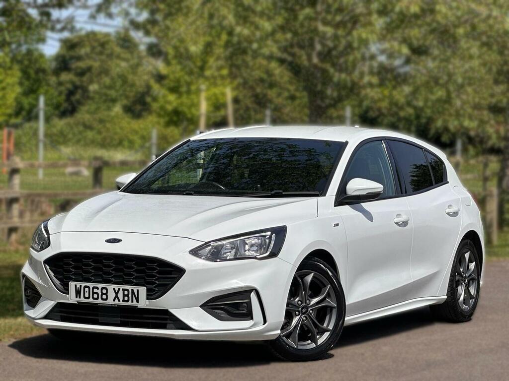Ford Focus Hatchback 1.5T Ecoboost St-line Euro 6 Ss WO68XBN White #3