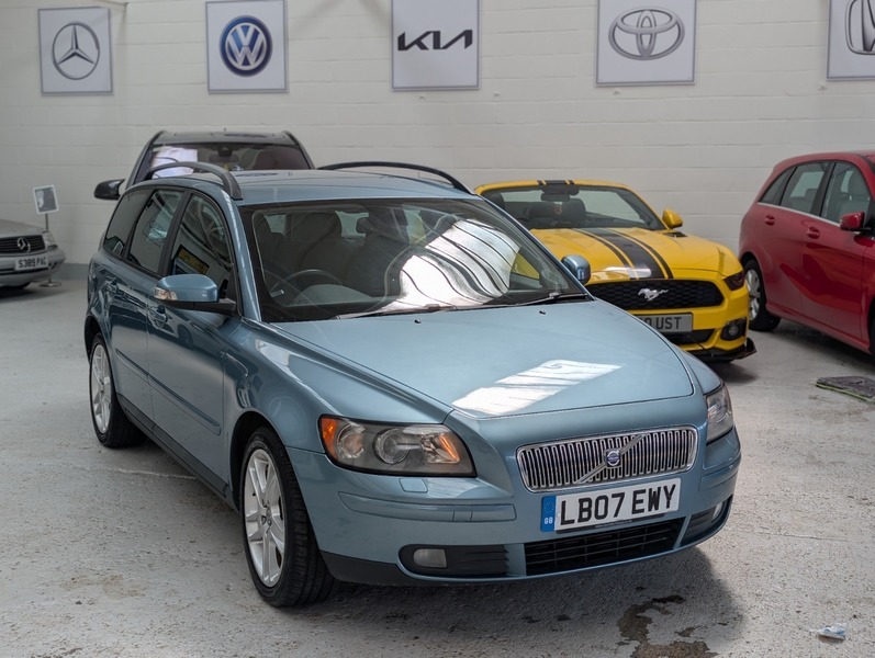Volvo V50 D5 Se V50 Blue #3