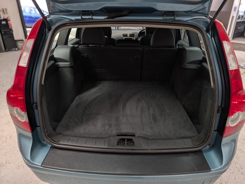 Volvo V50 D5 Se V50 Blue #6