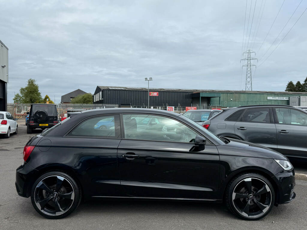 Audi A1 1.0 Tfsi Sport Nav LY67HFN Black #3