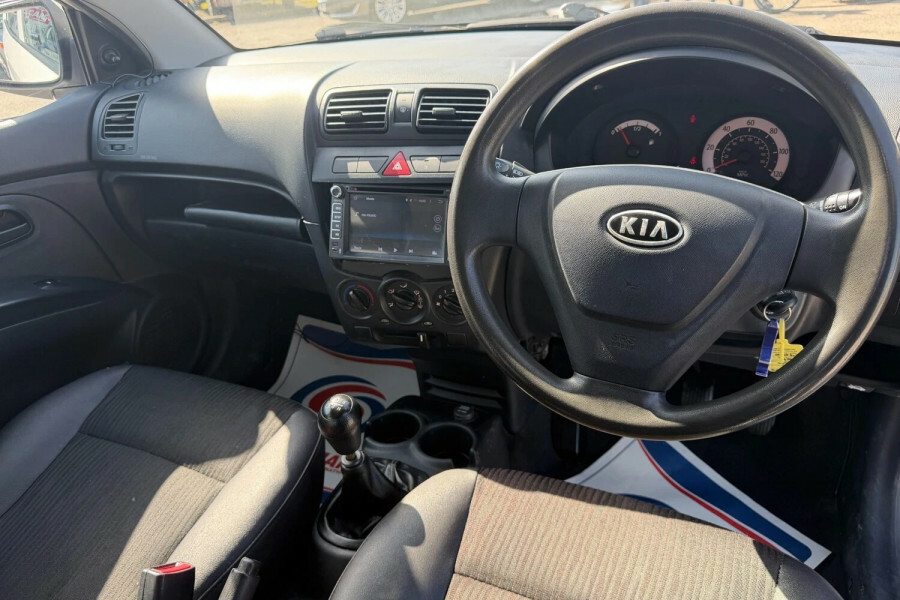Kia Picanto Picanto 12V YX09PRV White #5