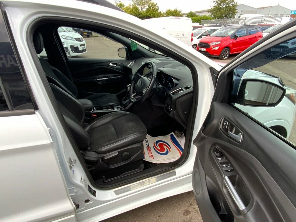 Ford Kuga 2L St-line PN17UXX White #2