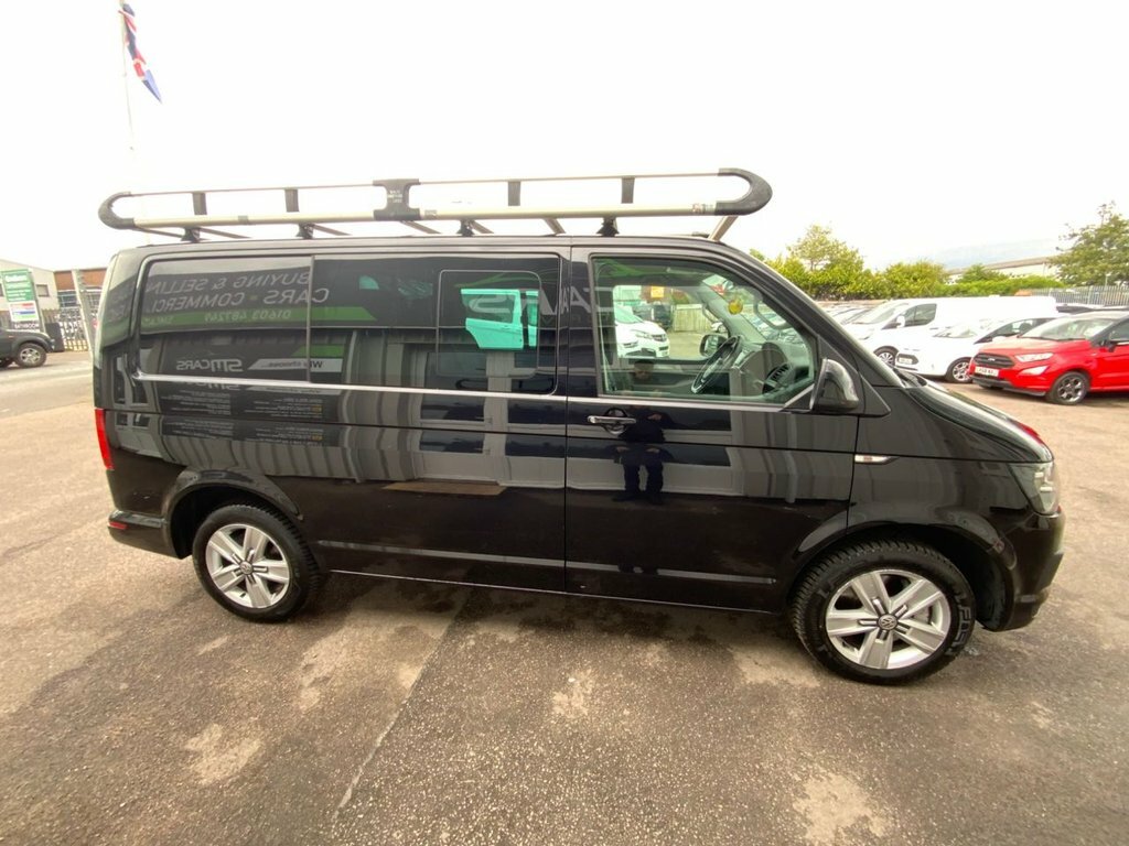 Volkswagen Transporter 2L Highline LL19BVR Black #6