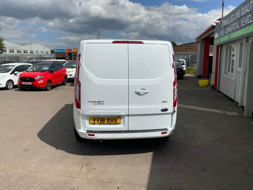 Ford Transit Custom 2L Limited YT18XHV White #4