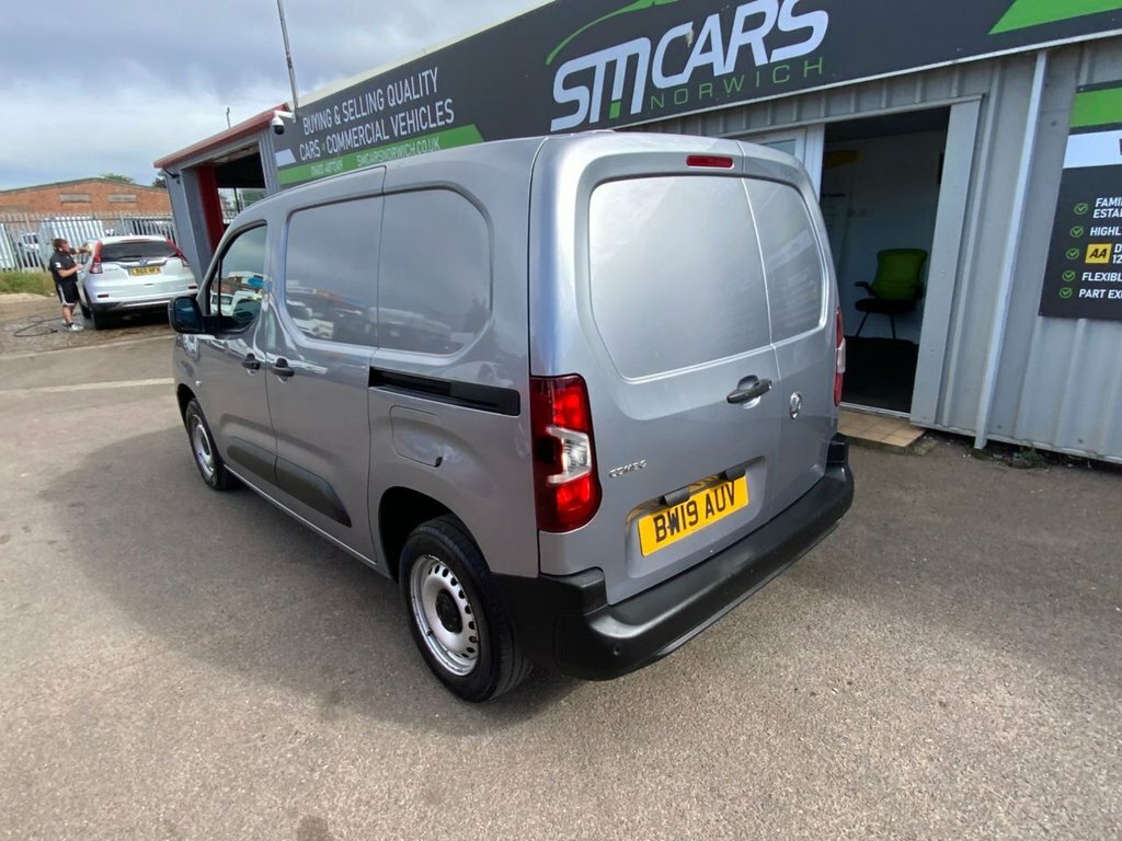 Vauxhall Combo 1.6L Edition BW19AUV Grey #2