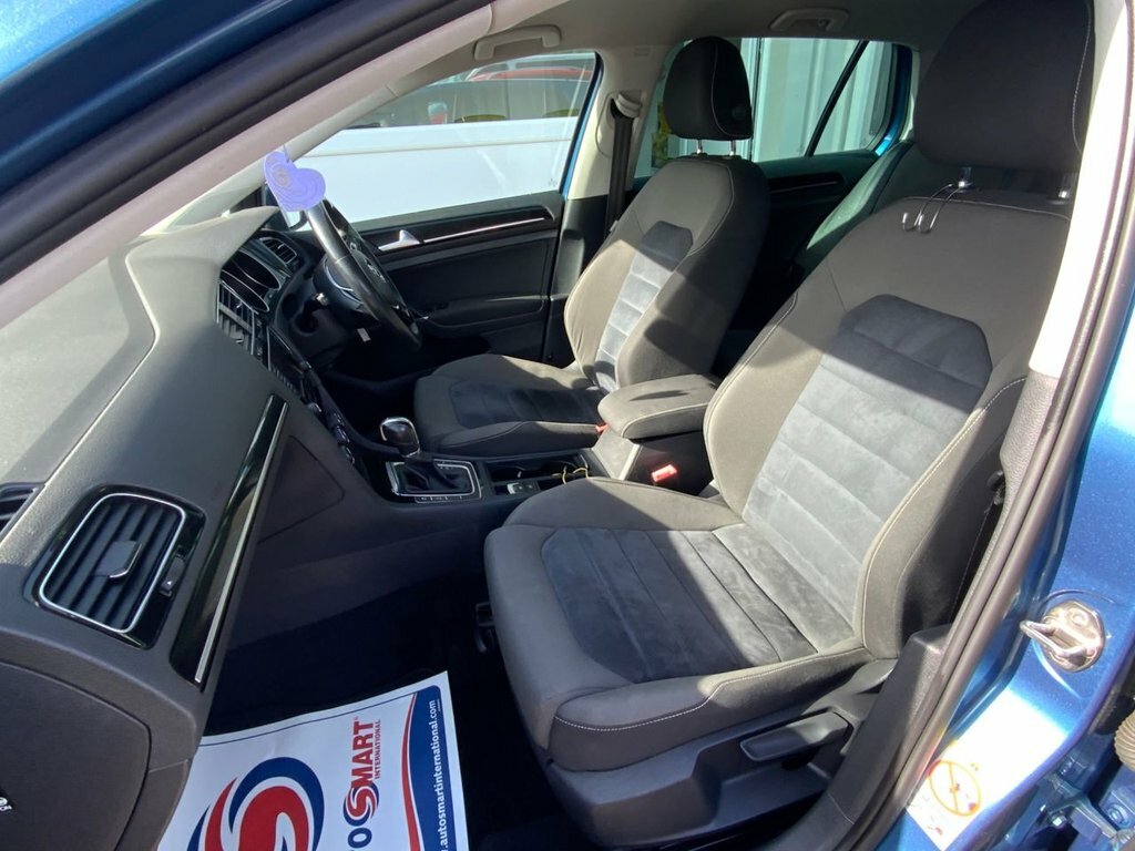 Volkswagen Golf 2L Gt BJ13OKN Blue #4