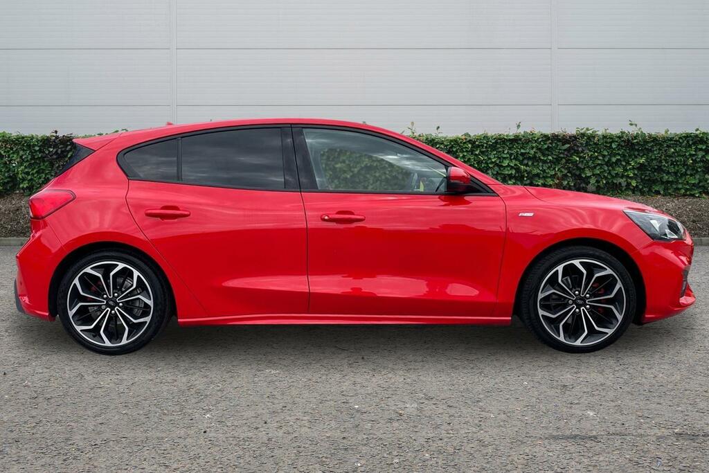 Ford Focus 1.0 Ecoboost 125 St-line X MA69XEL Red #3