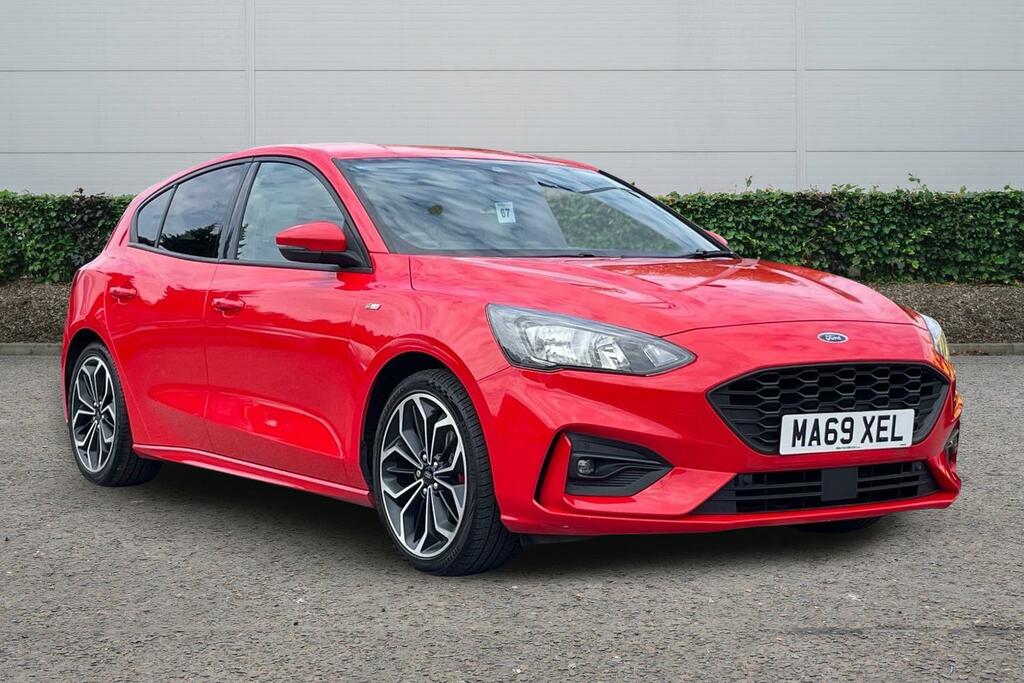 Ford Focus 1.0 Ecoboost 125 St-line X Red