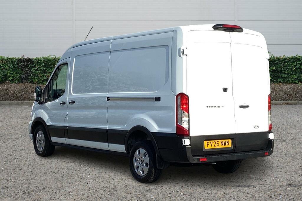 Ford Transit Custom 2.0 Ecoblue 165Ps H2 Limited Van Nav FV25NWN White #4