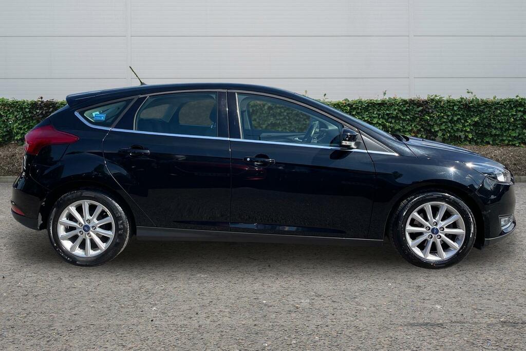 Ford Focus 1.0 Ecoboost 125 Titanium HG18HUP Black #3