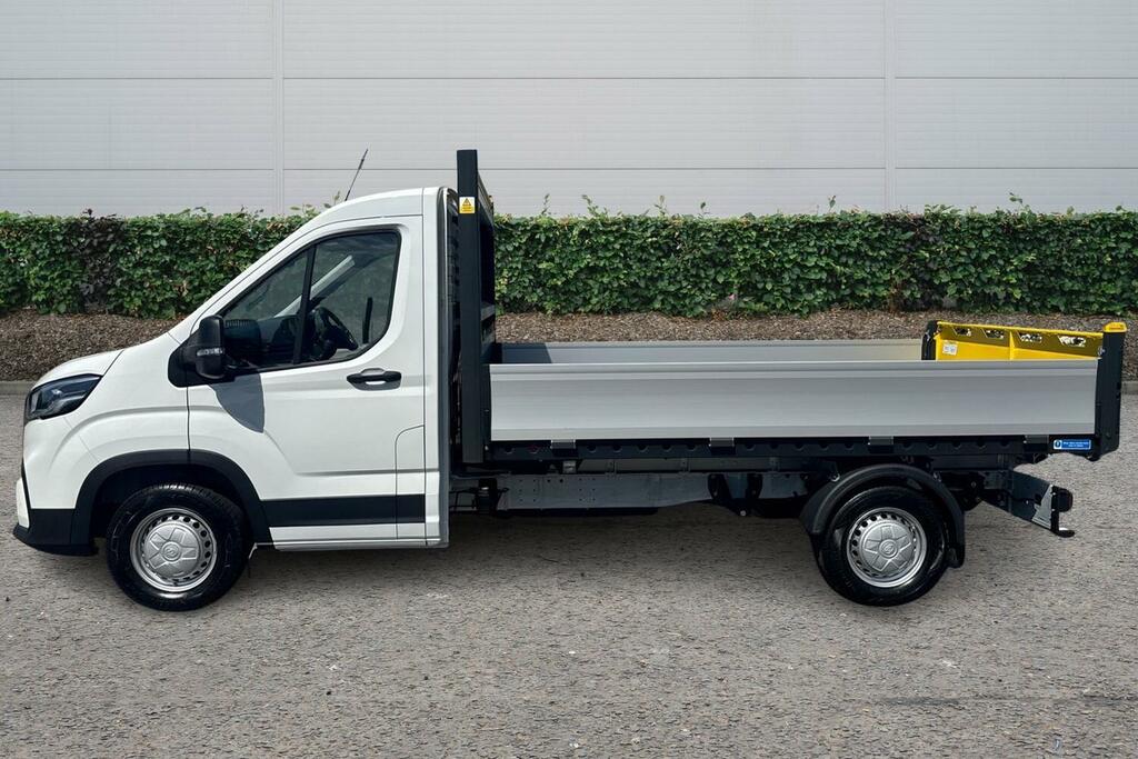 Maxus Deliver 9 2.0 D20 150 Tipper KM26XOW White #3