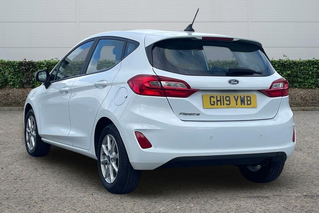 Ford Fiesta 1.1 Zetec GH19YWB White #3