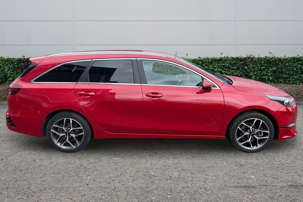 Kia Ceed 1.5T Gdi Isg 138 3 RO25XXB #3